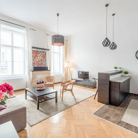 Apartment Oasis - Dohany Street I